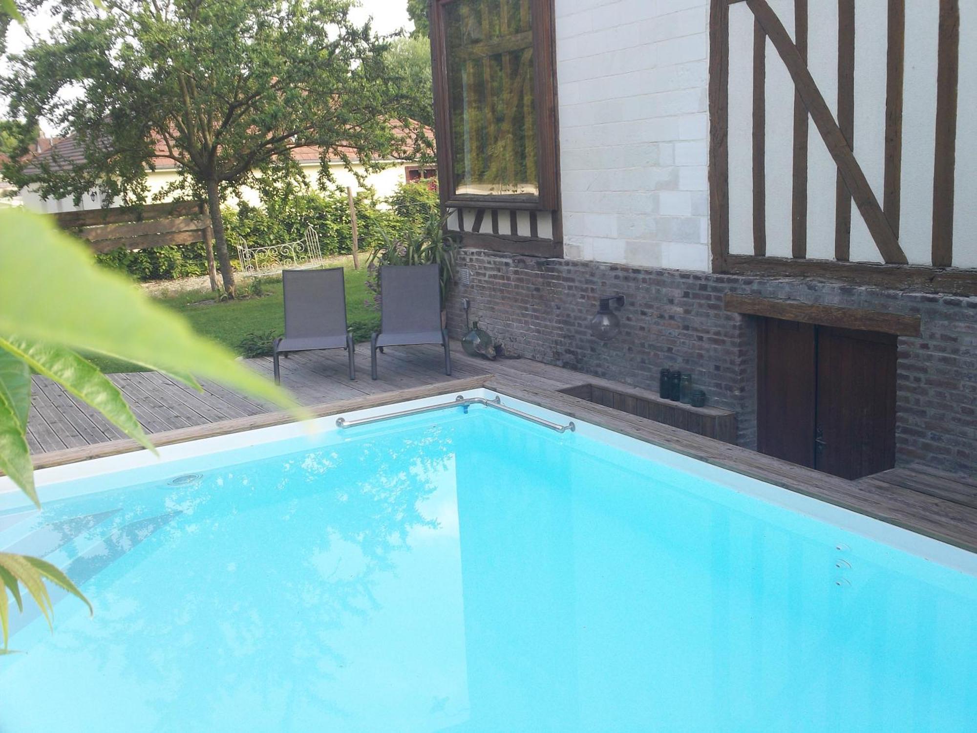 Sous Les Toits Bed & Breakfast Dosches Екстериор снимка
